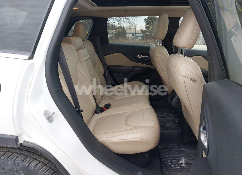 Photo 8 of 2016 Jeep Cherokee LIMITED (VIN 1C4PJMDS9GW121065)