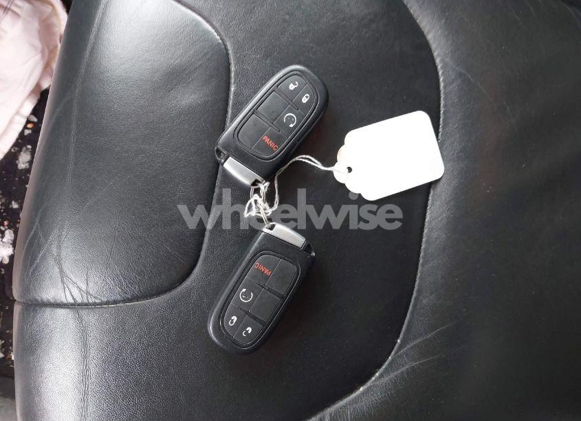 Photo 11 of 2016 Jeep Cherokee LIMITED (VIN 1C4PJMDS9GW175126)