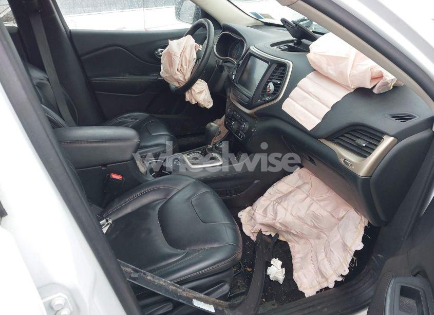 Photo 5 of 2016 Jeep Cherokee LIMITED (VIN 1C4PJMDS9GW175126)