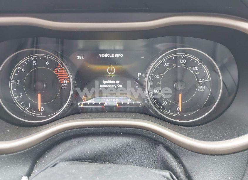 Photo 7 of 2016 Jeep Cherokee LIMITED (VIN 1C4PJMDS9GW175126)