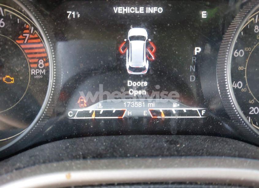 Photo 15 of 2016 Jeep Cherokee LIMITED (VIN 1C4PJMDS9GW188443)