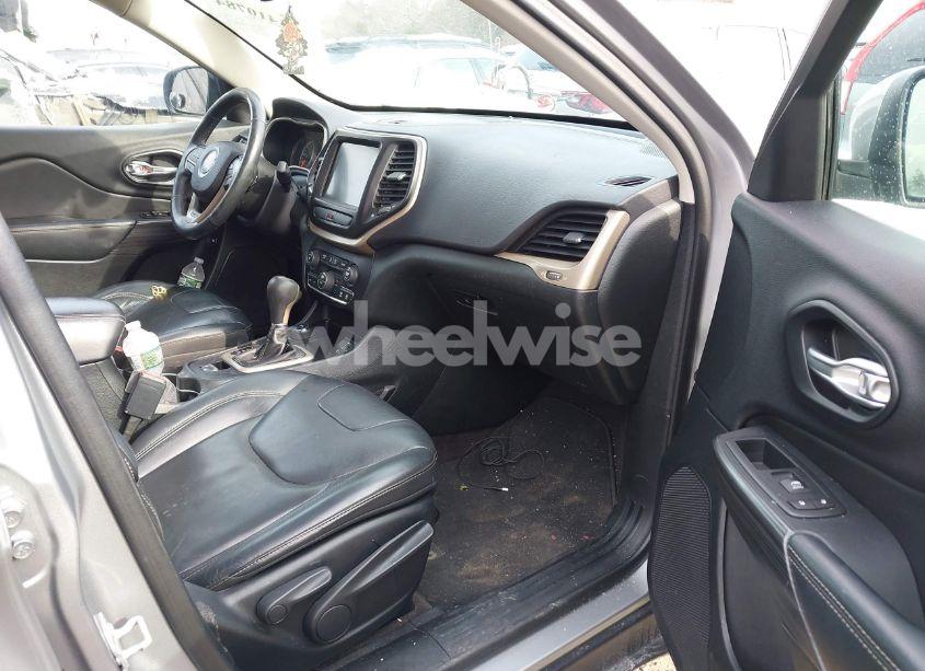 Photo 5 of 2016 Jeep Cherokee LIMITED (VIN 1C4PJMDS9GW191987)