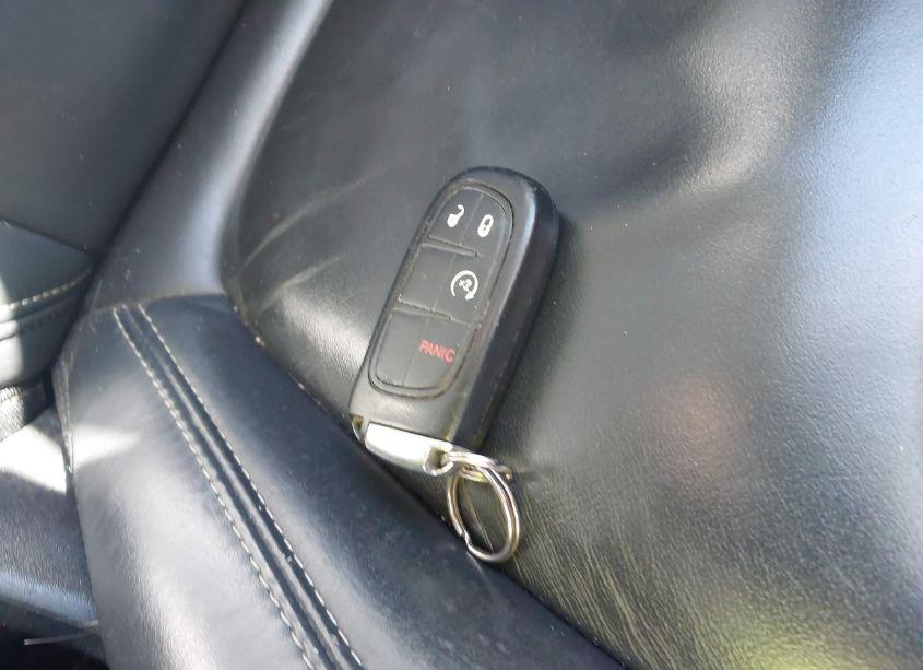 Photo 11 of 2017 Jeep Cherokee HIGH ALTITUDE 4X4 (VIN 1C4PJMDS9HW505459)