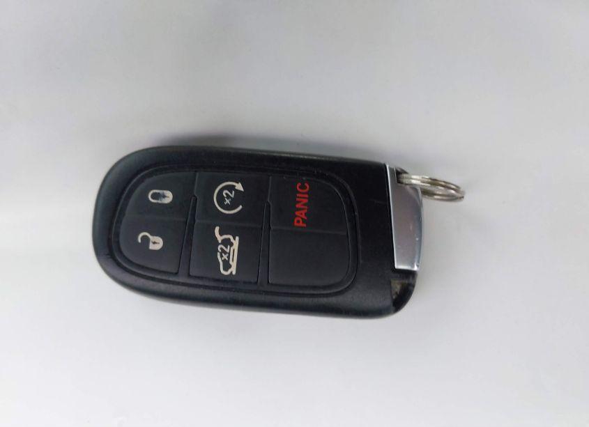 Photo 11 of 2017 Jeep Cherokee LIMITED 4X4 (VIN 1C4PJMDS9HW580372)