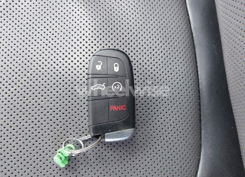 Photo 11 of 2014 Jeep Cherokee LIMITED (VIN 1C4PJMDSXEW236917)