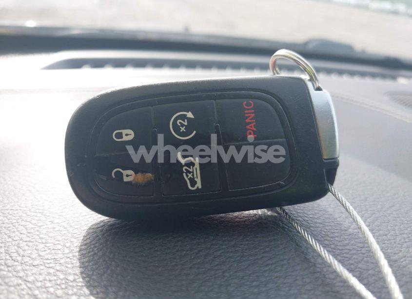 Photo 11 of 2014 Jeep Cherokee LIMITED (VIN 1C4PJMDSXEW294199)