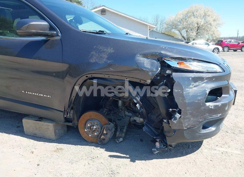 Photo 6 of 2014 Jeep Cherokee LIMITED (VIN 1C4PJMDSXEW309171)