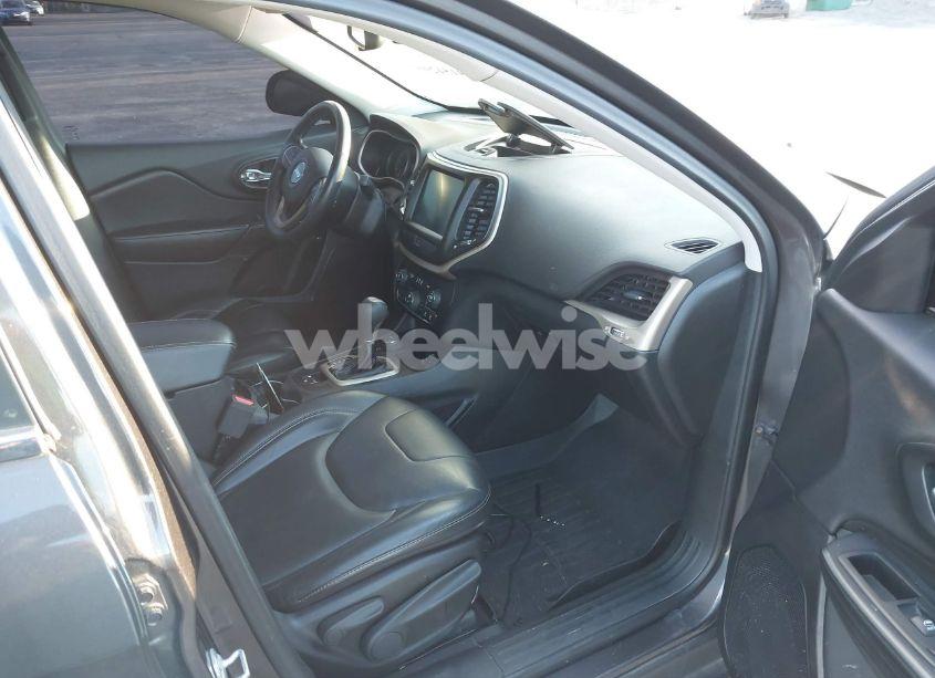 Photo 5 of 2016 Jeep Cherokee LIMITED (VIN 1C4PJMDSXGW367428)