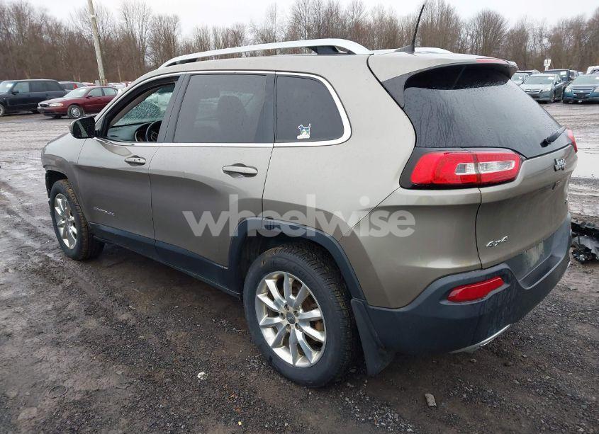 Photo 3 of 2017 Jeep Cherokee LIMITED 4X4 (VIN 1C4PJMDSXHW599013)