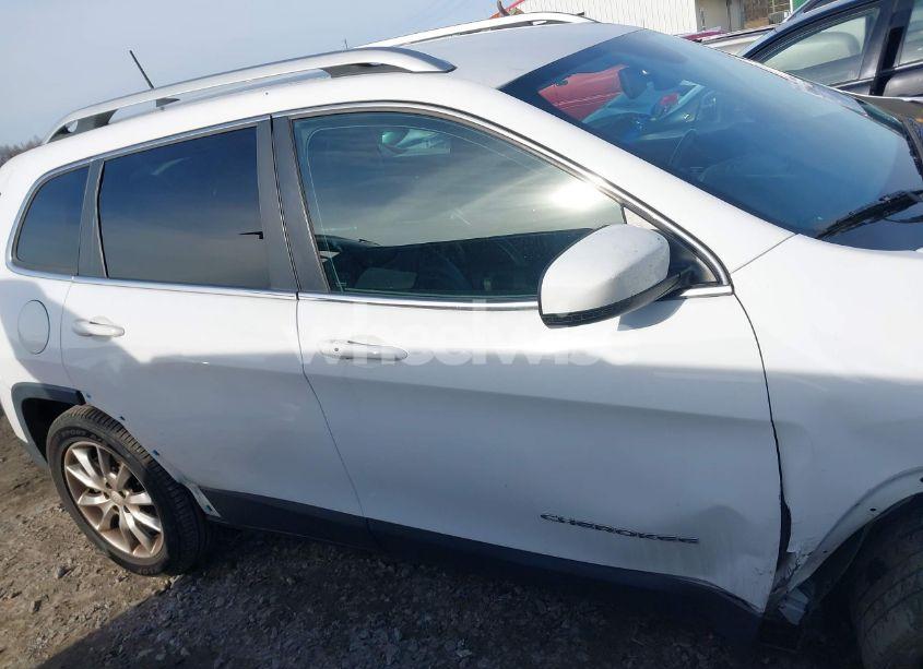 Photo 14 of 2018 Jeep Cherokee LIMITED 4X4 (VIN 1C4PJMDX0JD500941)