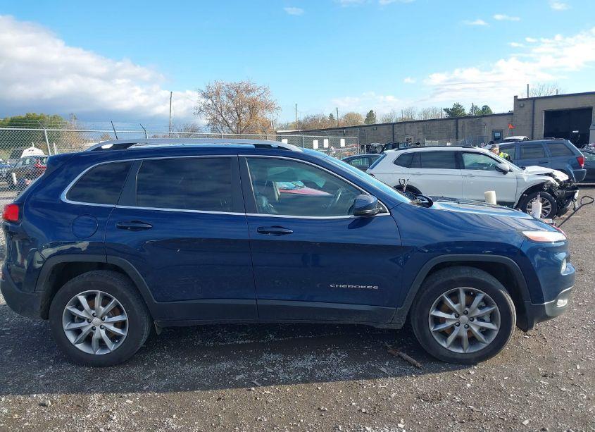 Photo 13 of 2018 Jeep Cherokee LIMITED 4X4 (VIN 1C4PJMDX0JD569421)