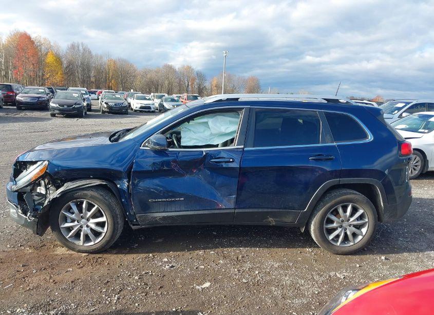 Photo 14 of 2018 Jeep Cherokee LIMITED 4X4 (VIN 1C4PJMDX0JD569421)