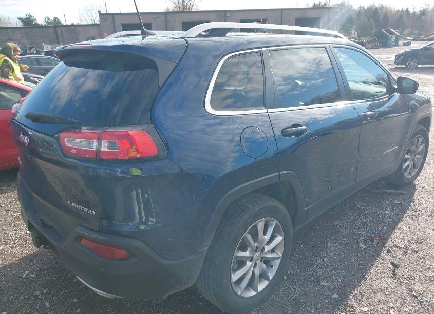 Photo 3 of 2018 Jeep Cherokee LIMITED 4X4 (VIN 1C4PJMDX0JD569421)