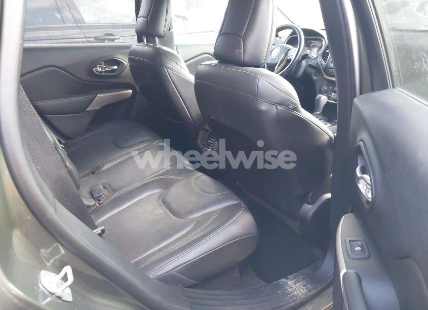 Photo 8 of 2018 Jeep Cherokee LIMITED 4X4 (VIN 1C4PJMDX0JD601431)