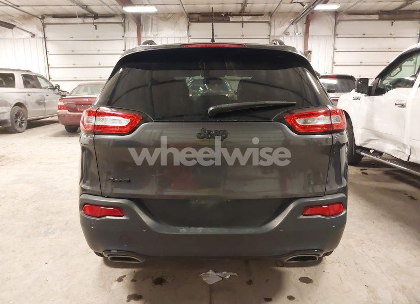 Photo 16 of 2018 Jeep Cherokee LIMITED 4X4 (VIN 1C4PJMDX0JD617273)