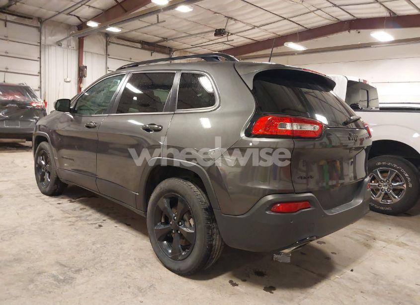 Photo 3 of 2018 Jeep Cherokee LIMITED 4X4 (VIN 1C4PJMDX0JD617273)