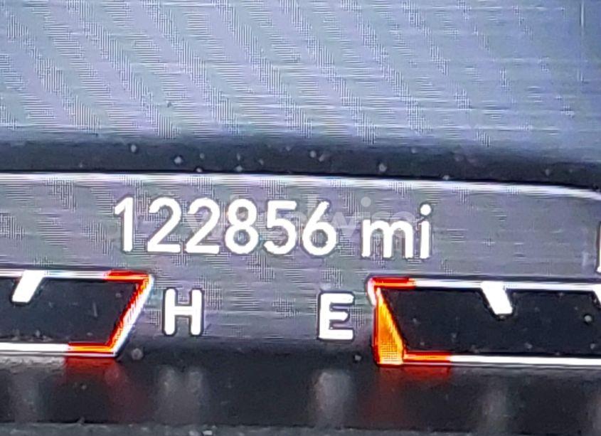 Photo 15 of 2019 Jeep Cherokee LIMITED 4X4 (VIN 1C4PJMDX0KD283974)