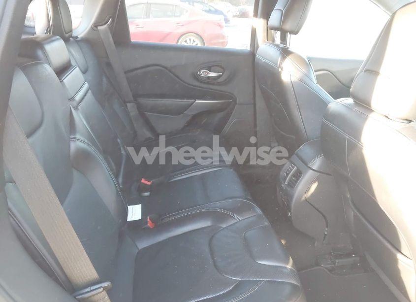 Photo 8 of 2019 Jeep Cherokee LIMITED 4X4 (VIN 1C4PJMDX0KD283974)