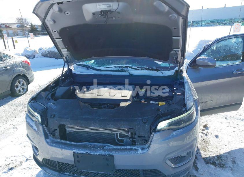 Photo 10 of 2019 Jeep Cherokee LIMITED 4X4 (VIN 1C4PJMDX0KD436305)