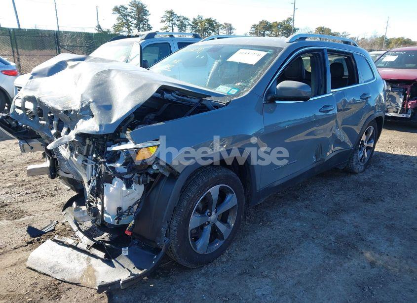 Photo 2 of 2020 Jeep Cherokee LIMITED 4X4 (VIN 1C4PJMDX0LD520593)