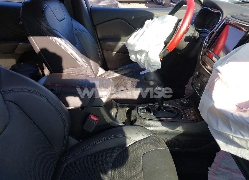 Photo 5 of 2020 Jeep Cherokee LIMITED 4X4 (VIN 1C4PJMDX0LD520593)