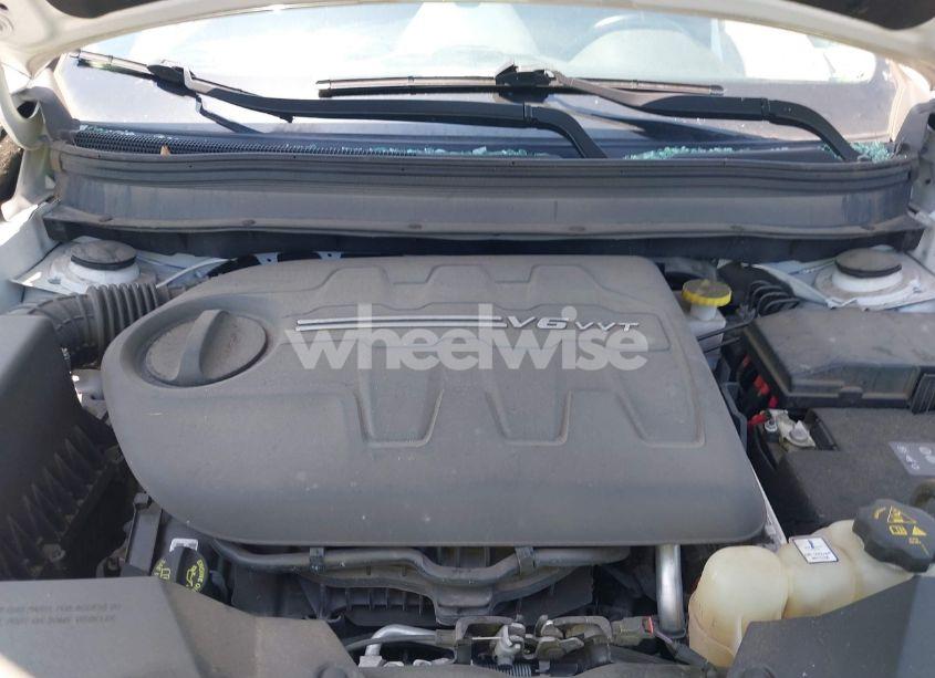 Photo 10 of 2020 Jeep Cherokee LIMITED 4X4 (VIN 1C4PJMDX0LD622279)