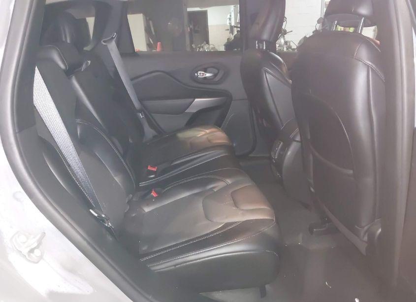 Photo 8 of 2021 Jeep Cherokee LIMITED 4X4 (VIN 1C4PJMDX0MD175566)