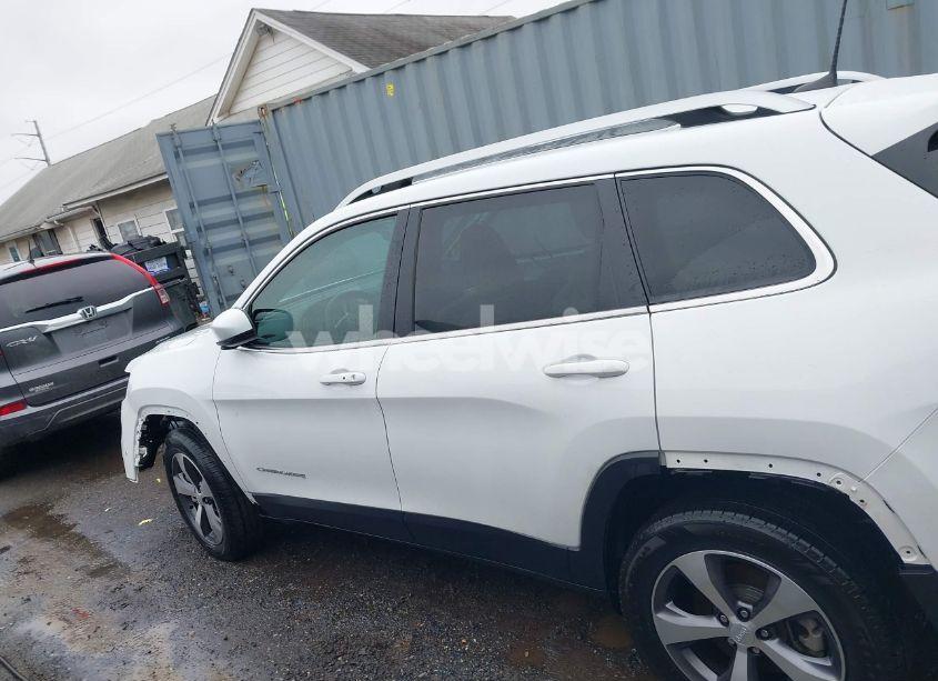 Photo 15 of 2021 Jeep Cherokee LIMITED 4X4 (VIN 1C4PJMDX0MD240545)