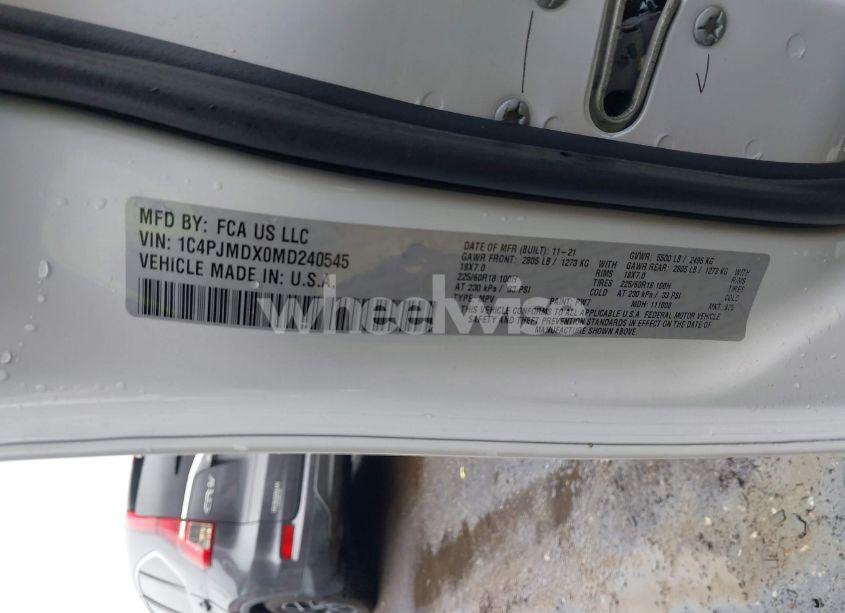 Photo 9 of 2021 Jeep Cherokee LIMITED 4X4 (VIN 1C4PJMDX0MD240545)