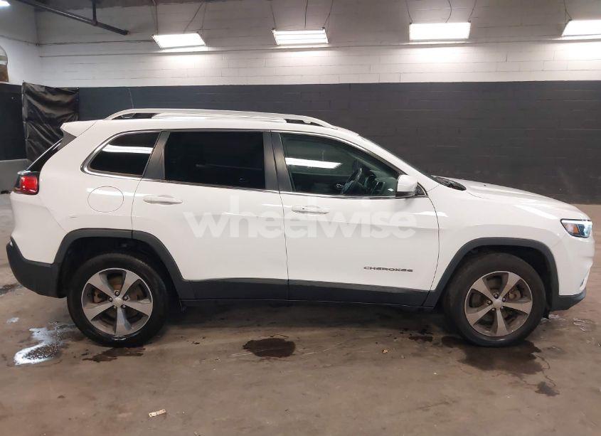 Photo 13 of 2019 Jeep Cherokee LIMITED 4X4 (VIN 1C4PJMDX1KD156425)