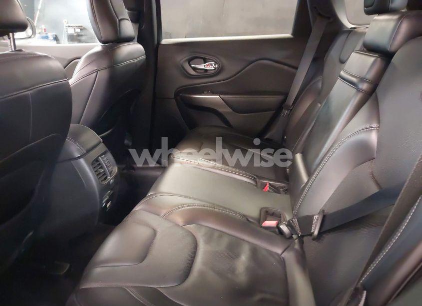 Photo 8 of 2019 Jeep Cherokee LIMITED 4X4 (VIN 1C4PJMDX1KD156425)