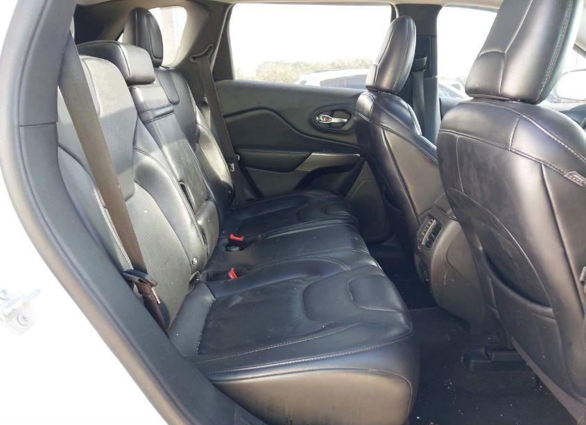 Photo 8 of 2019 Jeep Cherokee LIMITED 4X4 (VIN 1C4PJMDX1KD156795)