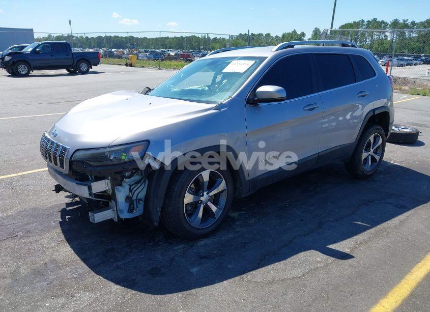 Photo 2 of 2019 Jeep Cherokee LIMITED 4X4 (VIN 1C4PJMDX1KD166355)
