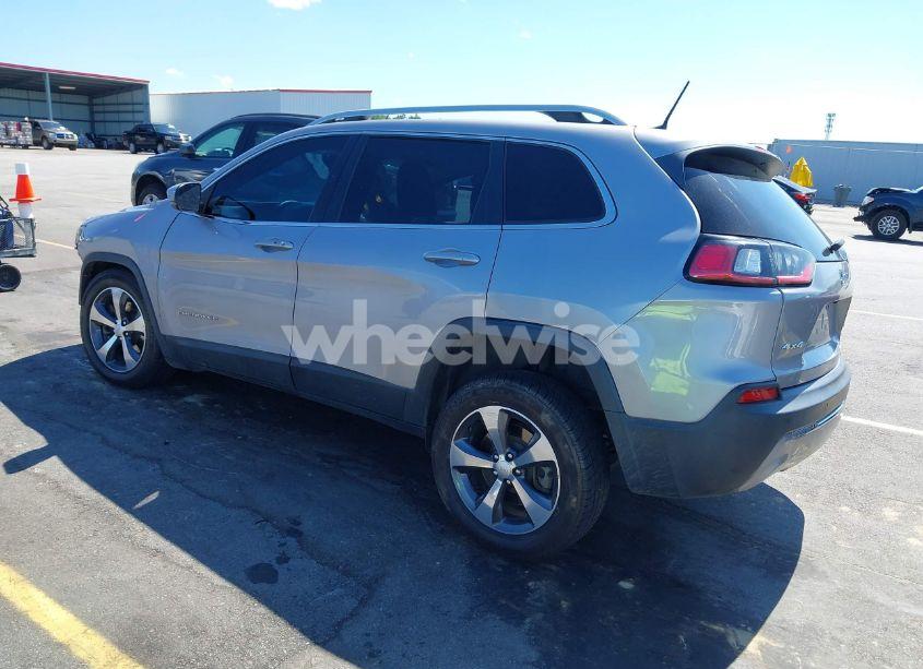 Photo 3 of 2019 Jeep Cherokee LIMITED 4X4 (VIN 1C4PJMDX1KD166355)
