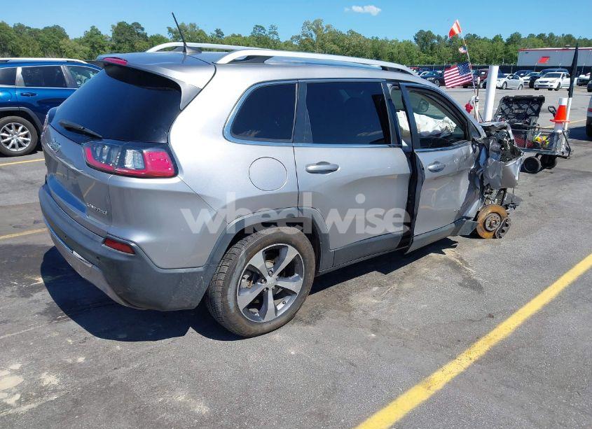 Photo 4 of 2019 Jeep Cherokee LIMITED 4X4 (VIN 1C4PJMDX1KD166355)