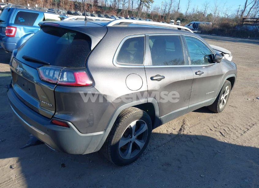 Photo 4 of 2019 Jeep Cherokee LIMITED 4X4 (VIN 1C4PJMDX1KD260445)