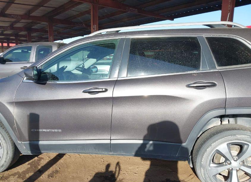 Photo 13 of 2019 Jeep Cherokee LIMITED 4X4 (VIN 1C4PJMDX1KD305514)