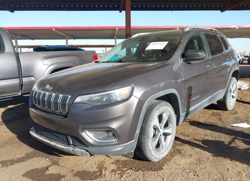 Photo 2 of 2019 Jeep Cherokee LIMITED 4X4 (VIN 1C4PJMDX1KD305514)