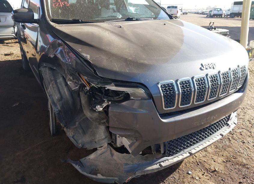 Photo 6 of 2019 Jeep Cherokee LIMITED 4X4 (VIN 1C4PJMDX1KD305514)