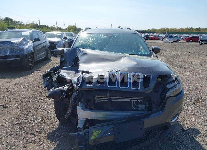 Photo 12 of 2019 Jeep Cherokee LIMITED 4X4 (VIN 1C4PJMDX1KD356852)