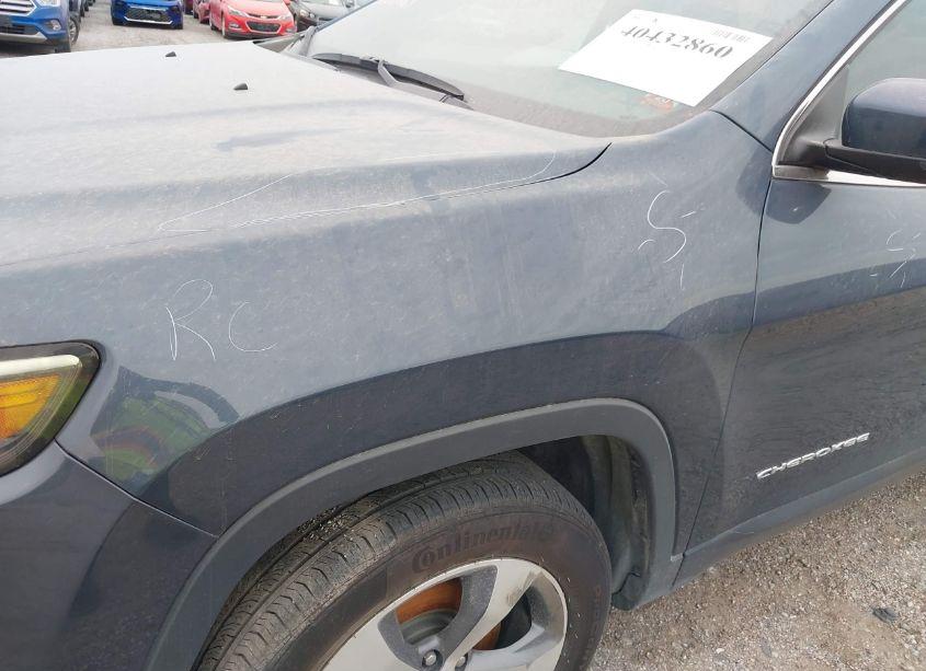 Photo 19 of 2019 Jeep Cherokee LIMITED 4X4 (VIN 1C4PJMDX1KD446566)