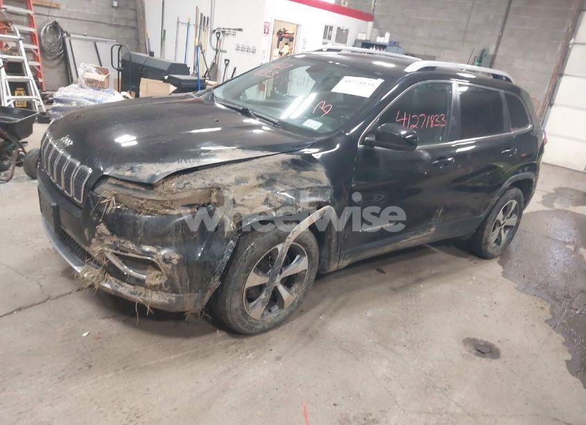 Photo 2 of 2020 Jeep Cherokee LIMITED 4X4 (VIN 1C4PJMDX1LD612392)