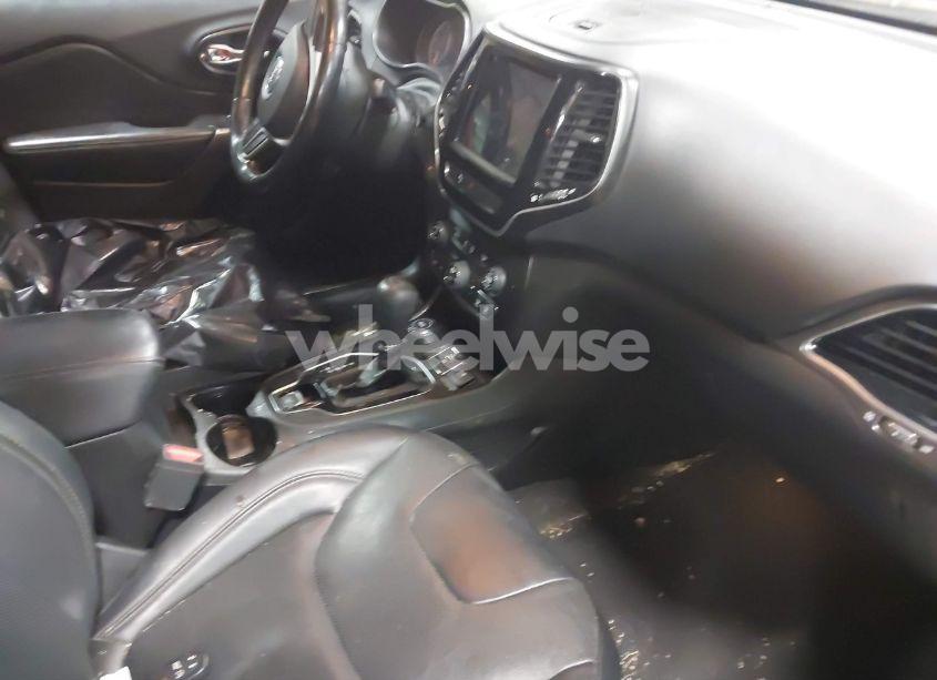 Photo 5 of 2020 Jeep Cherokee LIMITED 4X4 (VIN 1C4PJMDX1LD612392)