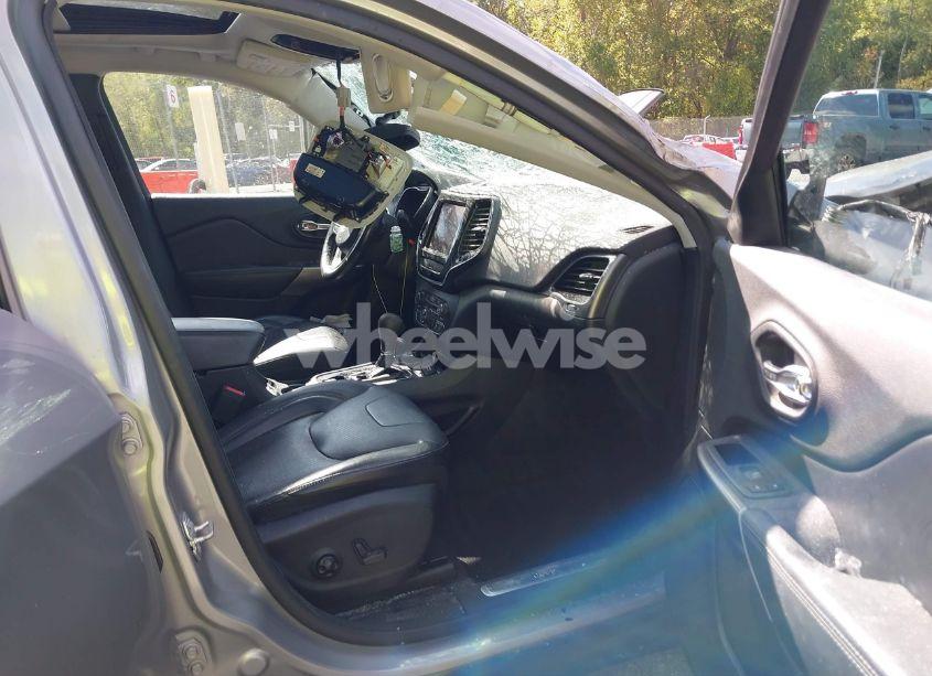 Photo 5 of 2019 Jeep Cherokee LIMITED 4X4 (VIN 1C4PJMDX2KD113924)