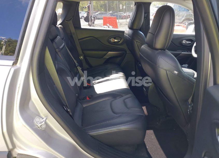 Photo 8 of 2019 Jeep Cherokee LIMITED 4X4 (VIN 1C4PJMDX2KD113924)