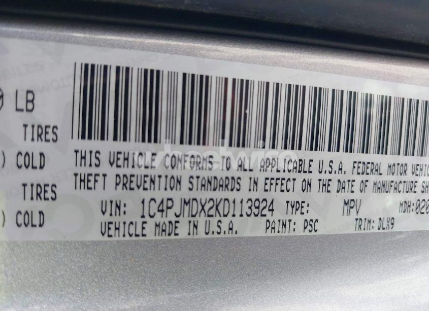 Photo 9 of 2019 Jeep Cherokee LIMITED 4X4 (VIN 1C4PJMDX2KD113924)