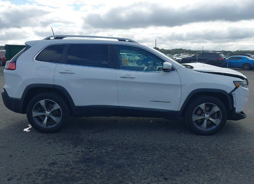 Photo 13 of 2019 Jeep Cherokee LIMITED 4X4 (VIN 1C4PJMDX2KD138497)