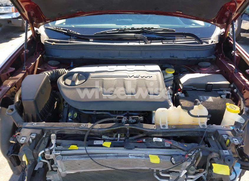 Photo 10 of 2019 Jeep Cherokee LIMITED 4X4 (VIN 1C4PJMDX2KD235912)