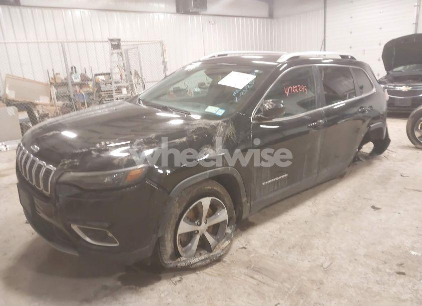 Photo 2 of 2019 Jeep Cherokee LIMITED 4X4 (VIN 1C4PJMDX2KD400146)