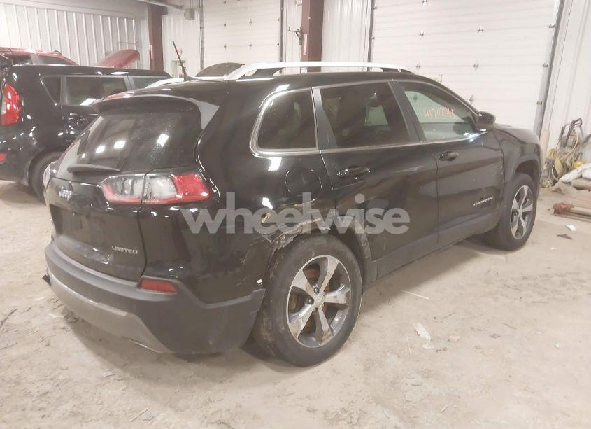 Photo 4 of 2019 Jeep Cherokee LIMITED 4X4 (VIN 1C4PJMDX2KD400146)